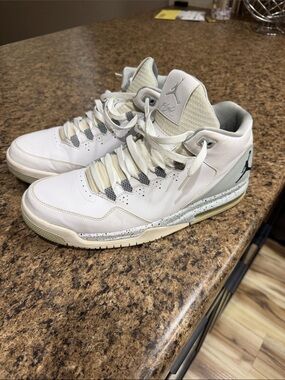 Jordan Flight origin 2 High Top Sneakers in White and Light Gray